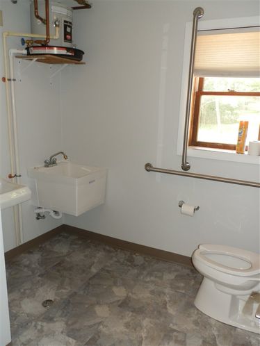 4245 Fox Hills Dr, Janesville, WI 53546